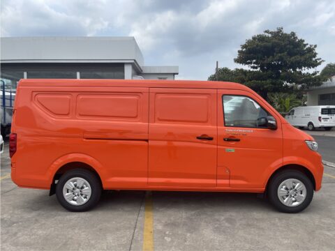 thaco_van_2_chỗ_màu_cam_thùng_2m9_945kg