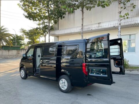 xe_thaco_van_2_chỗ_màu_đen