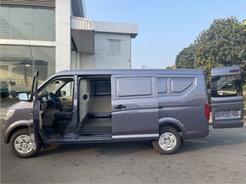 xe_van_thaco_tf480v_2s_màu_xám