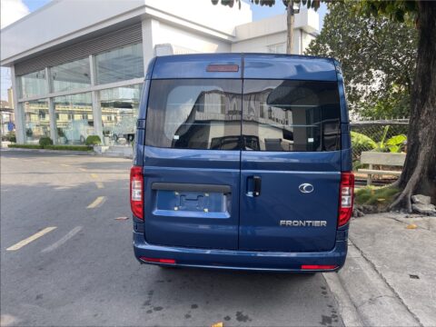 xe_van_thaco_2_chỗ_màu_xanh
