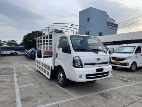 xe_tải_kia_k250_thùng_bạt
