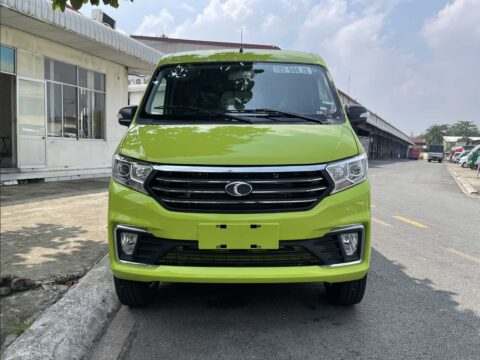 xe_van_2_chỗ_màu_xanh